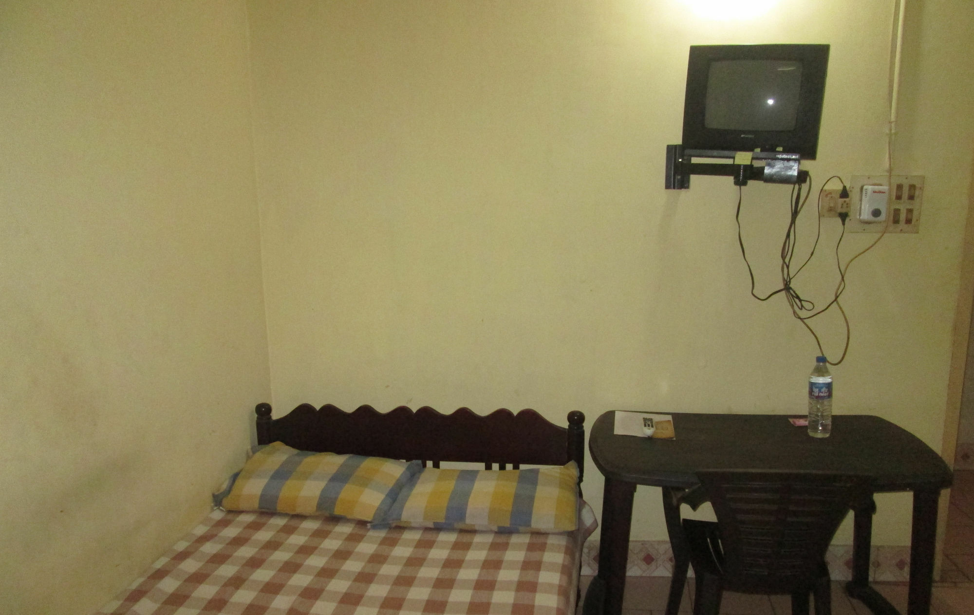 St. Antonys Lodge Kochi Exterior foto